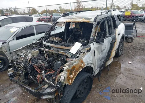 2021 Ford Bronco Sport Big Bend z USA, uszkodzony, nr VIN 3FMCR9B67MRB24681